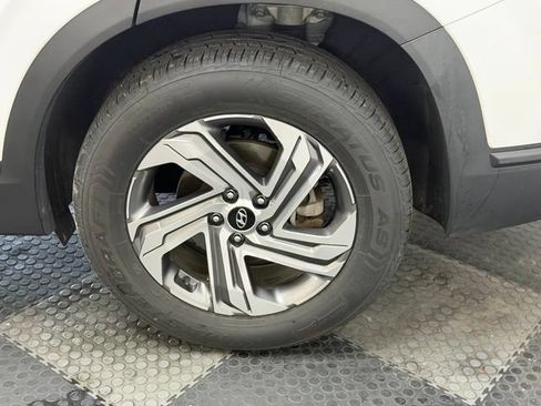 Certified 2023 Hyundai Santa Fe SE FWD image 17