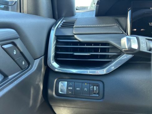 New 2026 GMC Acadia Elevation AWD/4WD image 21