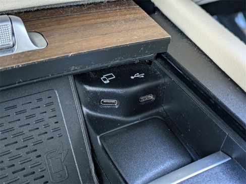 Used 2023 Mercedes-Benz GLS 450 GLS 450 image 28