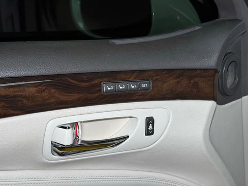 Used 2007 Lexus LS 460 L RWD image 42