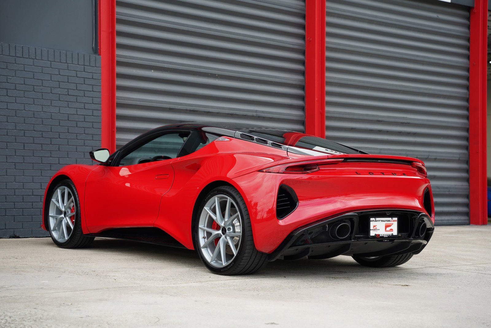 Used 2025 Lotus Emira RWD image 6