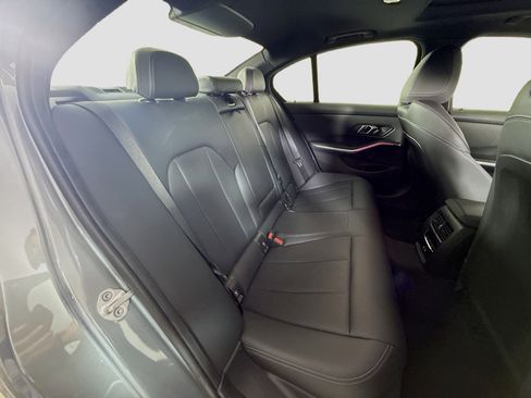 Used 2025 BMW 330i Sedan image 27