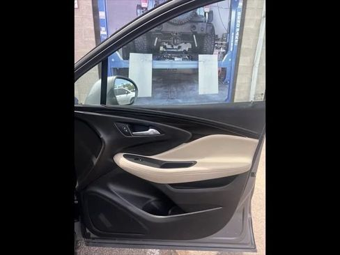 Used 2020 Buick Envision Preferred AWD/4WD image 24