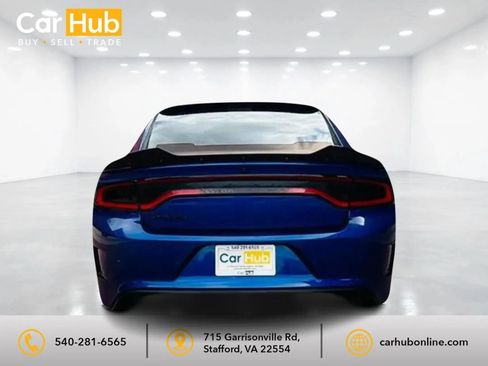 Used 2018 Dodge Charger R/T RWD image 5