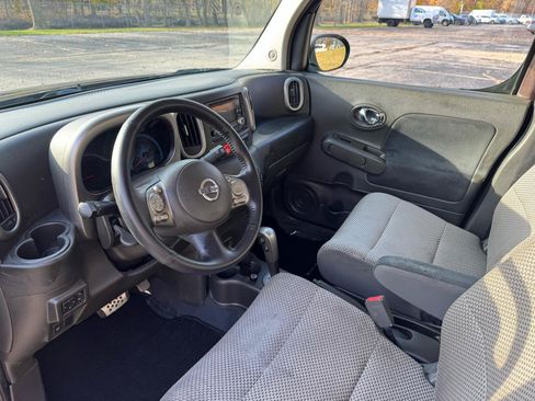 Used 2010 Nissan Cube 1.8 S Krom Edition w/ Interior Designer Pkg FWD image 26