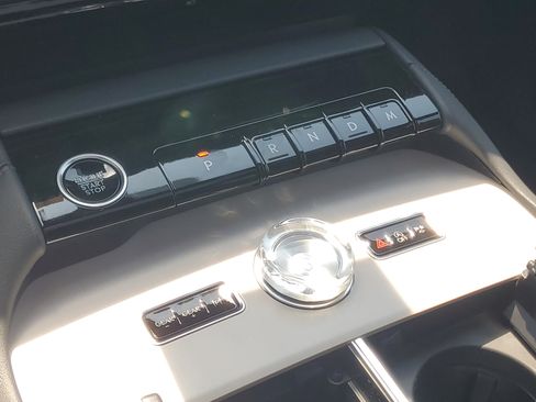 New 2026 Lincoln Navigator L Reserve AWD/4WD image 25