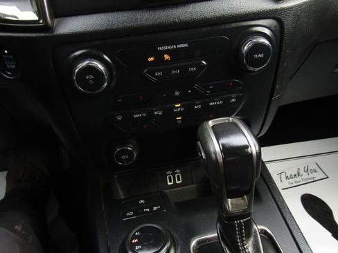 Used 2019 Ford Ranger Lariat w/ Technology Package AWD/4WD image 15