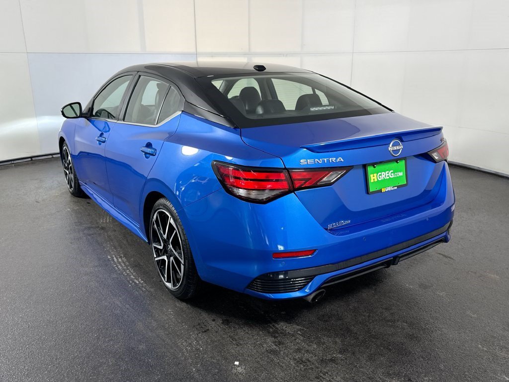 Used 2024 Nissan Sentra SR w/ SR Premium Package FWD image 7