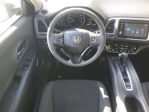 Used 2019 Honda HR-V EX image 26