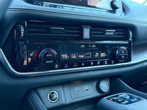 Used 2021 Nissan Rogue SL w/ Premium Package image 27