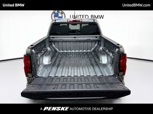 Used 2026 Chevrolet Colorado W/T w/ WT Custom Package AWD/4WD image 14