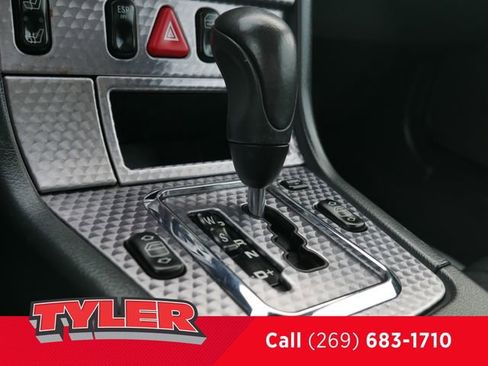 Used 2004 Mercedes-Benz SLK 230 image 34