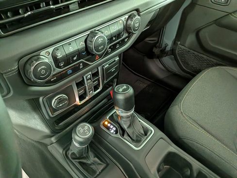 Certified 2025 Jeep Wrangler Unlimited Sahara w/ Safety Group image 26