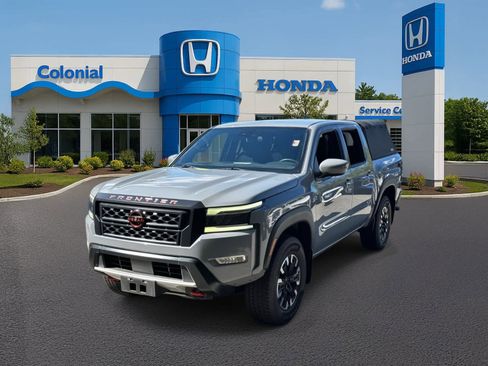 Used 2022 Nissan Frontier PRO-4X w/ Technology Package image 1