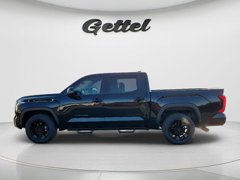 Used 2023 Toyota Tundra SR5 w/ SR5 Convenience Package image 7