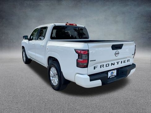 Used 2022 Nissan Frontier SV image 14
