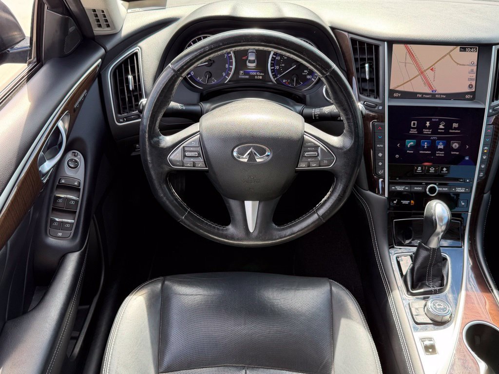 Used 2016 INFINITI Q50 3.0t Premium w/ Driver Assistance Package RWD image 16