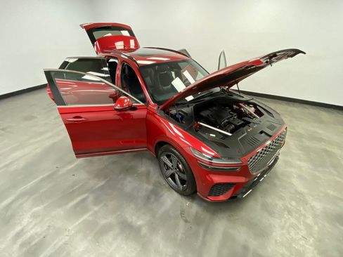 Used 2023 Genesis GV70 2.5T w/ Sport Prestige Package image 57