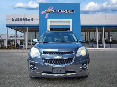 Used 2010 Chevrolet Equinox LT w/ Chrome Appearance Package AWD/4WD image 2