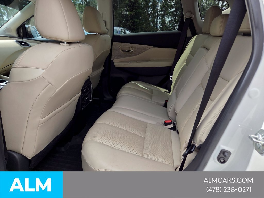 Used 2021 Nissan Murano SL w/ SL Moonroof Package FWD image 4