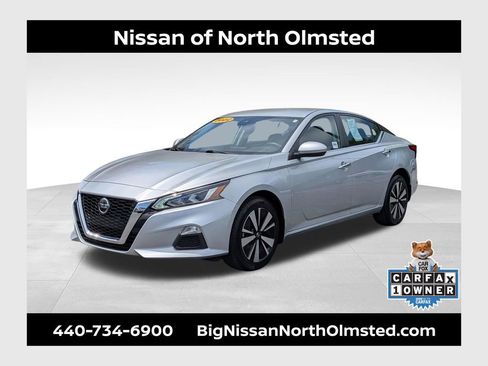 Certified 2022 Nissan Altima 2.5 SV AWD/4WD image 1