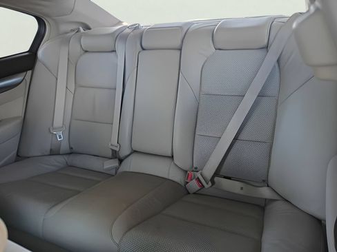 Used 2011 Acura TL w/ Technology Package FWD image 36