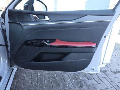 Used 2025 Kia K5 GT-Line w/ GT-Line Premium Package image 8