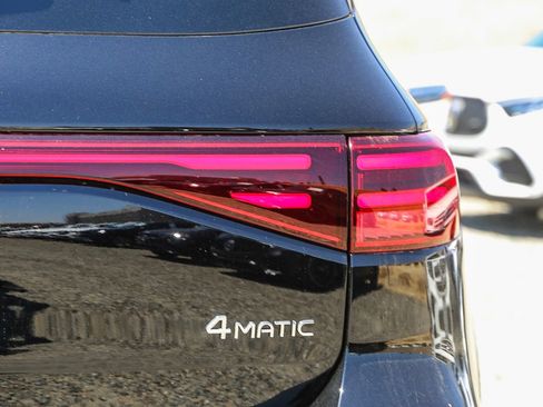 New 2024 Mercedes-Benz EQB 300 4MATIC image 10