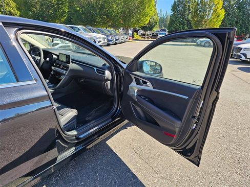 New 2026 Genesis G70 2.5T Prestige image 28