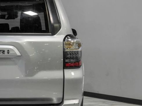 Used 2021 Toyota 4Runner SR5 Premium AWD/4WD image 72