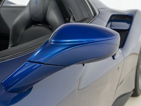 Used 2019 Ferrari 488 Spider image 49