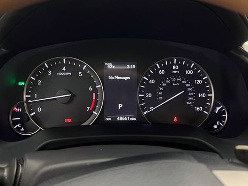 Certified 2022 Lexus RX 350L Premium w/ Premium Package AWD/4WD image 17
