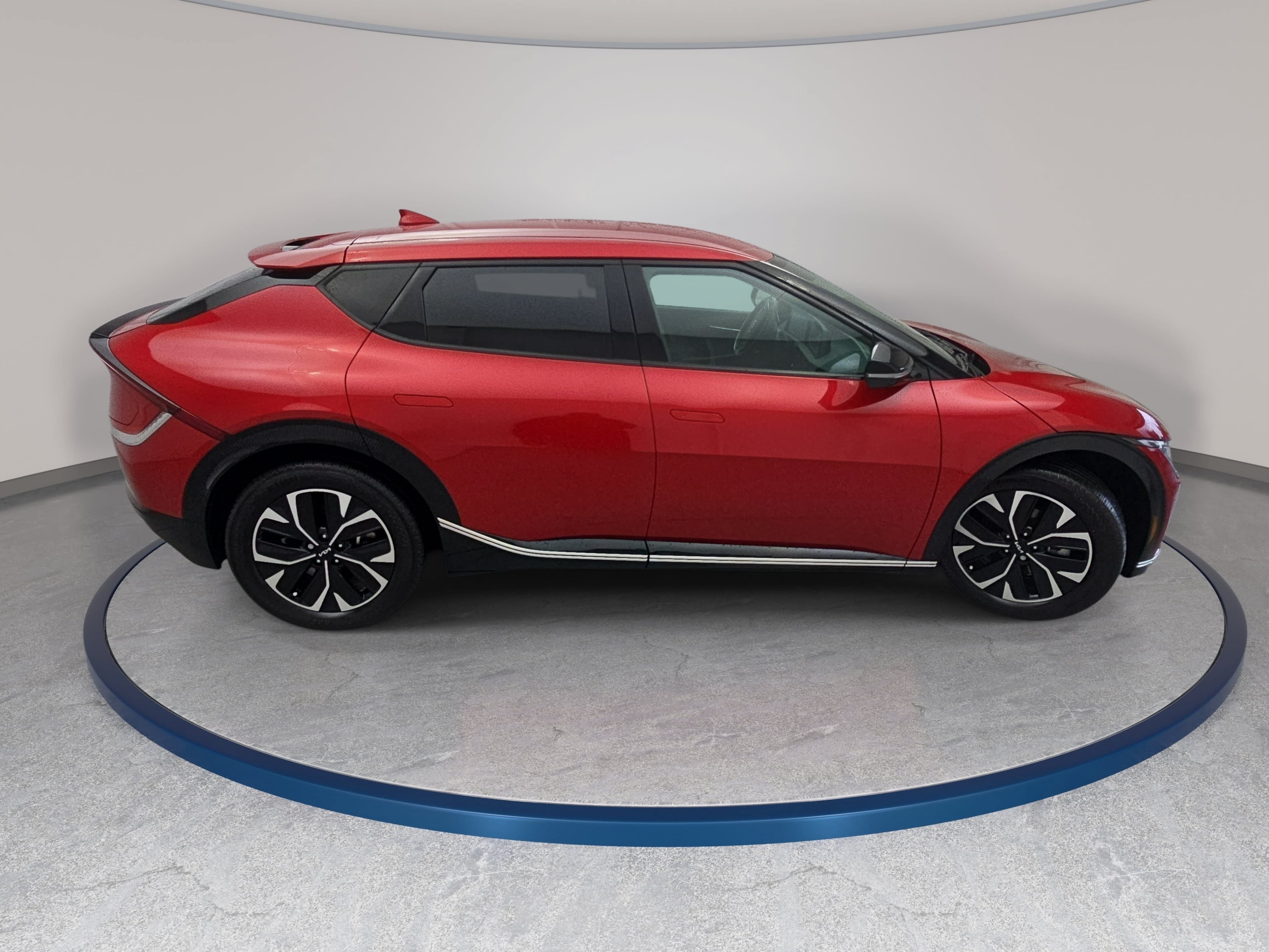 Used 2024 Kia EV6 Wind RWD image 4
