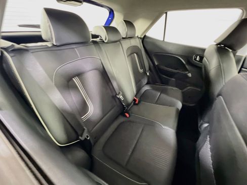 Used 2023 Hyundai Venue Limited w/ Cargo Package FWD image 25
