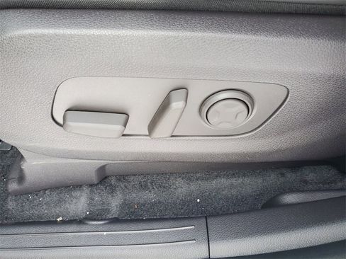 New 2026 Kia Carnival image 7