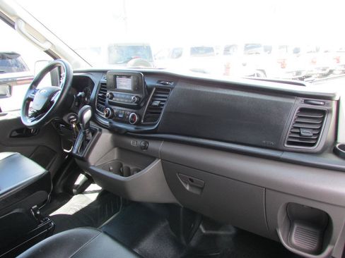 Used 2024 Ford Transit 250 148 Medium Roof RWD image 15