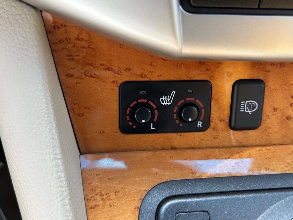 Used 2006 Lexus RX 330 AWD w/ Premium Plus Pkg image 18