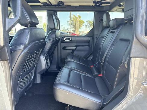 Certified 2025 Ford Bronco Badlands AWD/4WD image 24