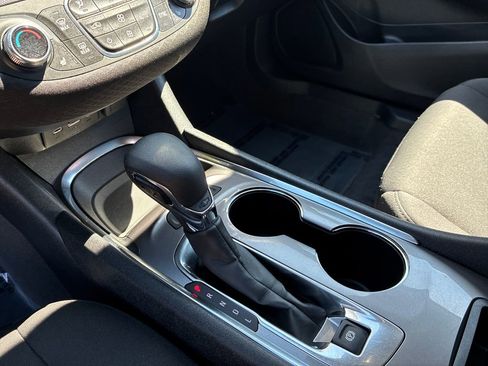Used 2024 Chevrolet Malibu LT FWD image 25