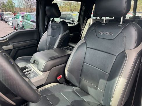 Used 2017 Ford F150 Raptor w/ Equipment Group 802A Luxury AWD/4WD image 25