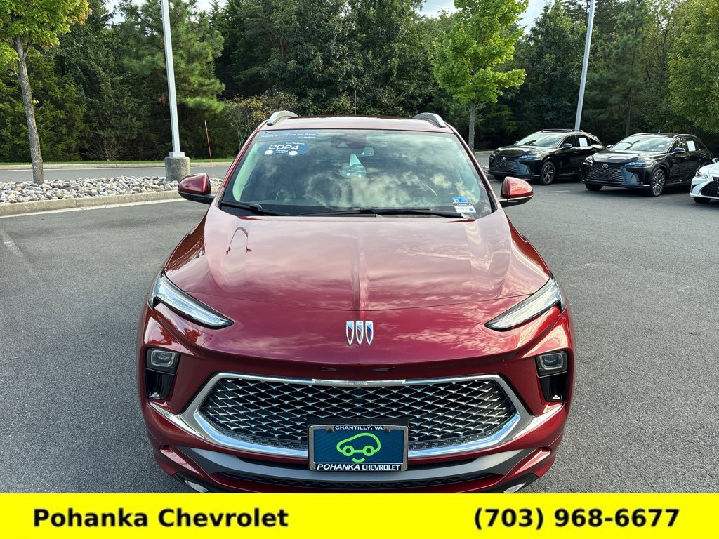 Certified 2024 Buick Encore GX Avenir AWD/4WD image 2