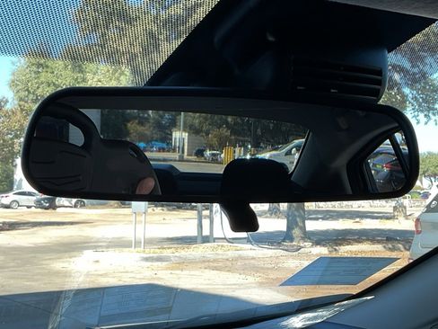 New 2025 Nissan Versa SV w/ Trunk Package image 23