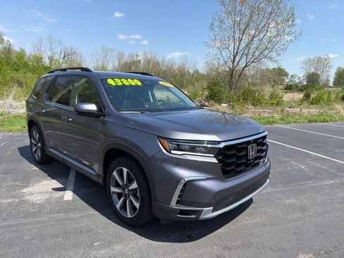 Used 2024 Honda Pilot Elite image 10