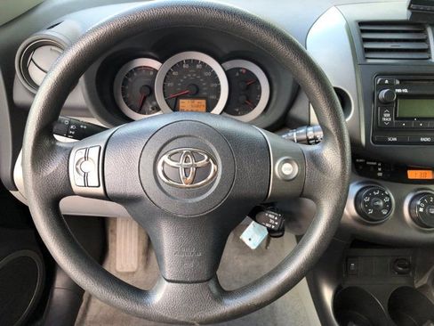 Used 2012 Toyota RAV4 4WD w/ Upgrade Value Pkg image 16
