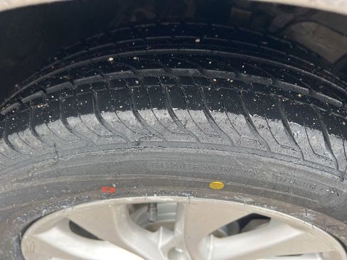 Certified 2019 Nissan Sentra SV w/ All Weather Package image 38