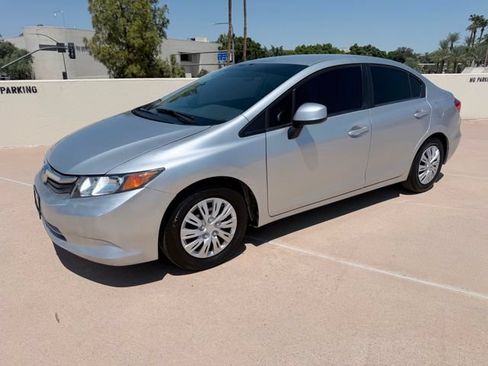 Used 2012 Honda Civic LX image 4