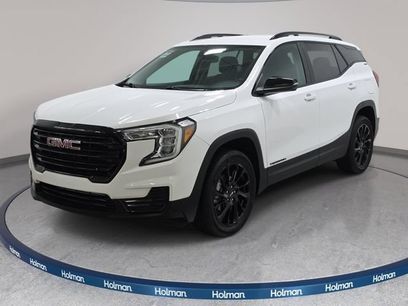 Used 2024 GMC Terrain SLE w/ Driver Convenience Package