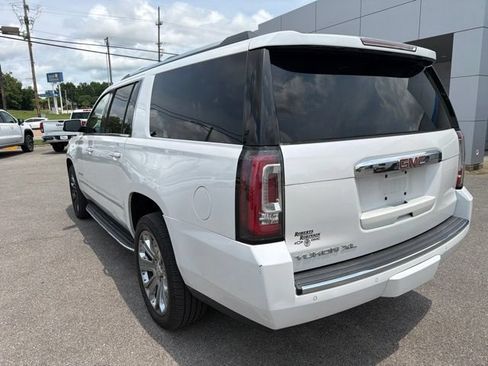 Used 2016 GMC Yukon XL Denali w/ Open Road Package AWD/4WD image 27