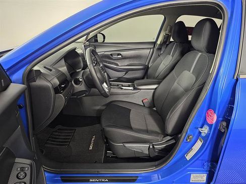 Used 2023 Nissan Sentra SV FWD image 22
