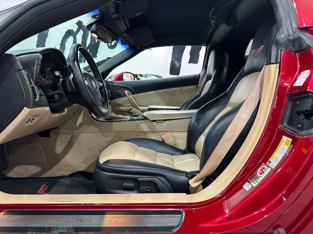 Used 2008 Chevrolet Corvette Coupe w/ Preferred Equipment Group RWD image 10